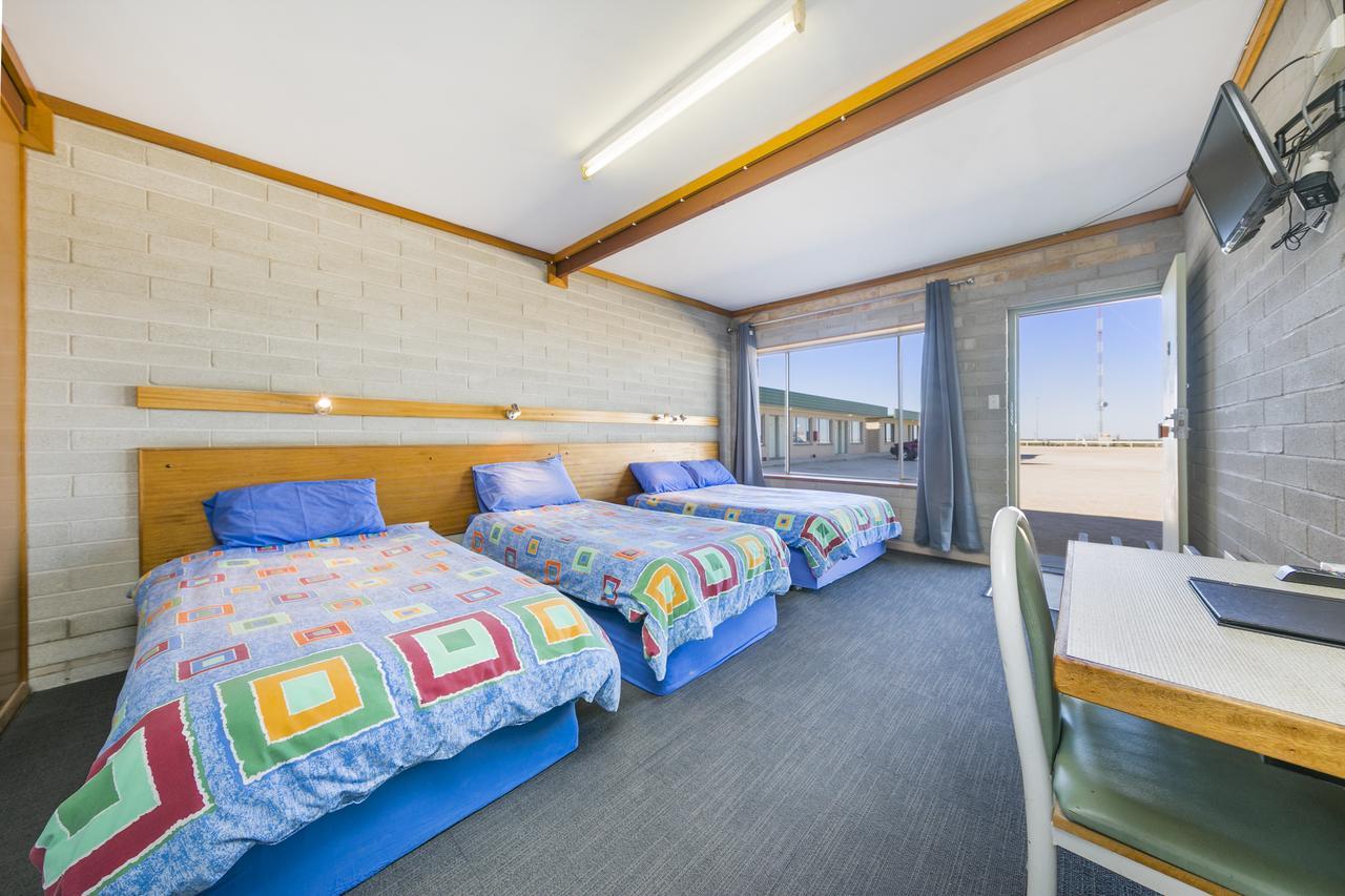 Hotel Nullarbor Roadhouse Zewnętrze zdjęcie